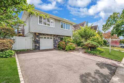 16a Murdock Road, East Rockaway, NY 11518