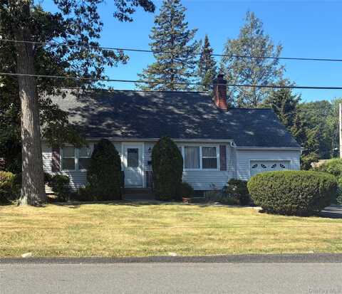85 Lt Cox Drive, Pearl River, NY 10965