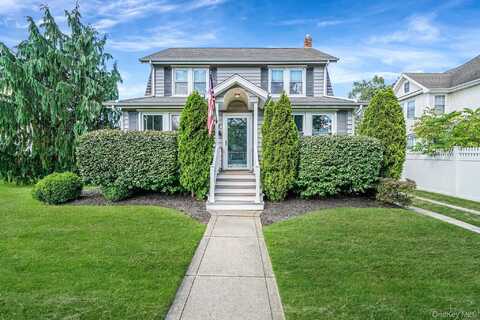 137 Carman Street, Patchogue, NY 11772