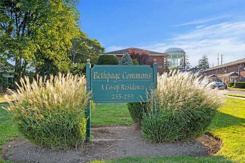 253 Hicksville Road, Bethpage, NY 11714