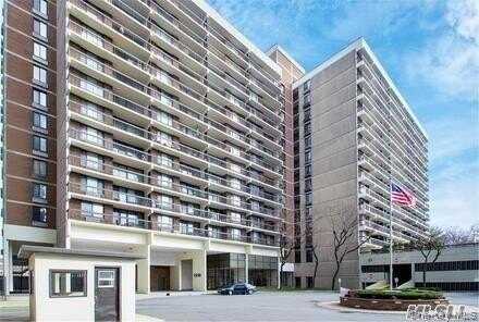 152-18 Union Turnpike, Flushing, NY 11367