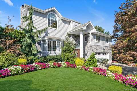 639 Boelsen Drive, Westbury, NY 11590