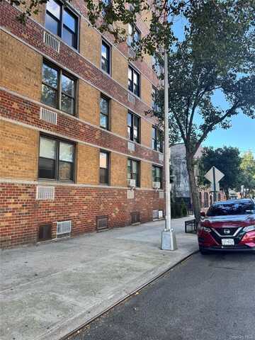 1725 Edison Avenue, Bronx, NY 10461