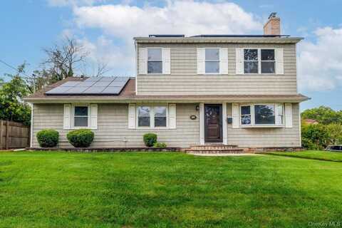 685 John Street, Baldwin, NY 11510