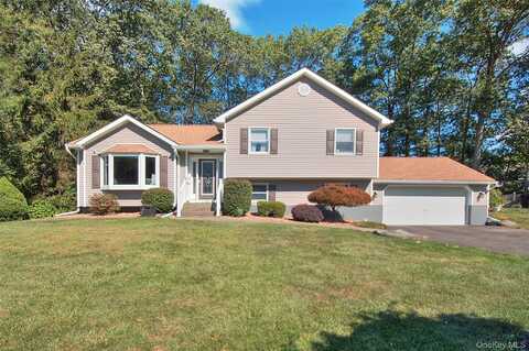 43 Brandywine Crossing, Newburgh, NY 12550