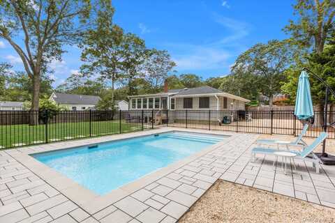 1295 Sigsbee Road, Mattituck, NY 11952