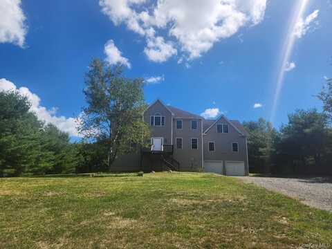 357 Mountain Road, Bloomingburg, NY 12721