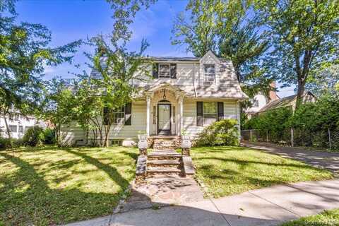 18019 Grand Central Parkway, Jamaica, NY 11432