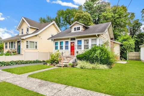2 Valois Place, Mount Vernon, NY 10552
