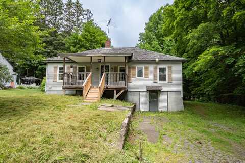 180 Lawrence Street, Dover-Foxcroft, ME 04426