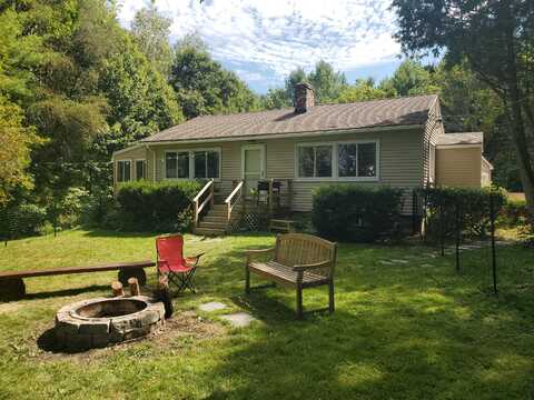81 Wilson Road, Gorham, ME 04038