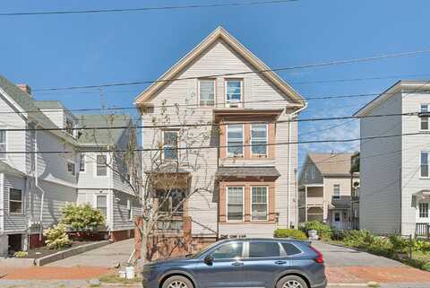 63 Vesper Street, Portland, ME 04101
