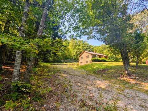 182 Valley Road, Waterford, ME 04088