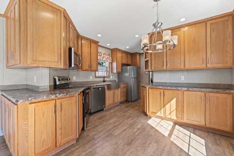 24 Elwell Lane, Brunswick, ME 04011