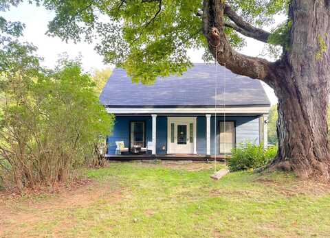 534 Whitefield Road, Pittston, ME 04345