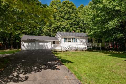 307 Lyons Road, Sidney, ME 04330
