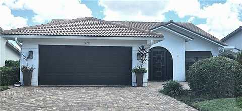 421 Kings, NAPLES, FL 34104