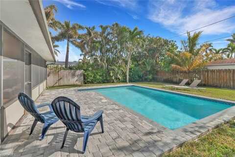754 95th, NAPLES, FL 34108