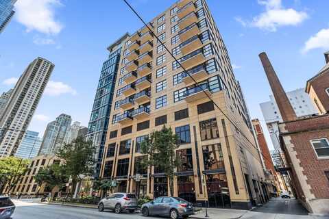 101 W SUPERIOR Street, Chicago, IL 60654
