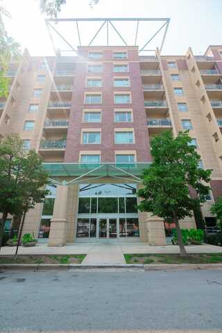 100 N Hermitage Avenue, Chicago, IL 60612