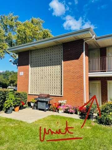 1111 E Algonquin Road, Arlington Heights, IL 60005