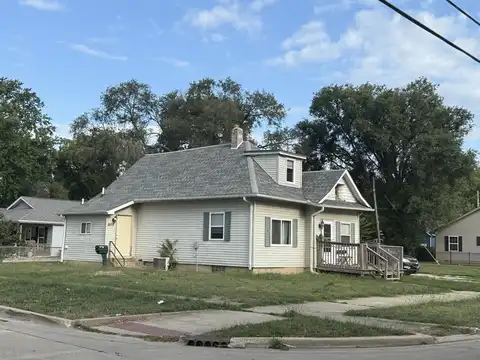 1202 W Church Street, Urbana, IL 61801