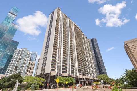 400 E Randolph Street, Chicago, IL 60601