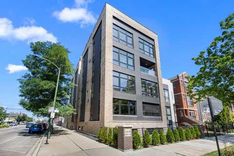 1532 W Ohio Avenue, Chicago, IL 60642