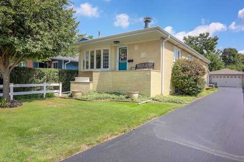 611 Houston, Lemont, IL 60439