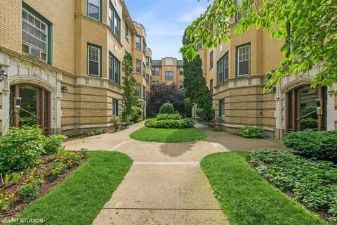 5511 N Winthrop Avenue, Chicago, IL 60640