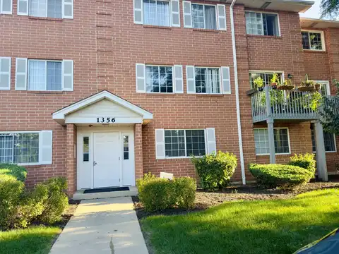1356 S Lorraine Road, Wheaton, IL 60189