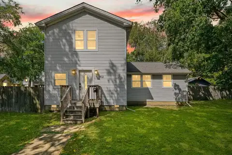 402 E PARK Street, Champaign, IL 61820