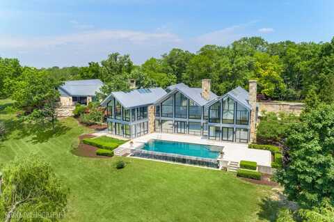 28 Brinker Road, Barrington, IL 60010