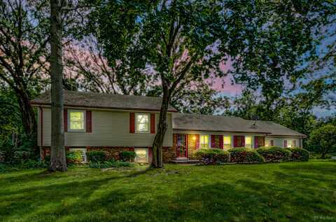 8 Berk Lane, Crete, IL 60417