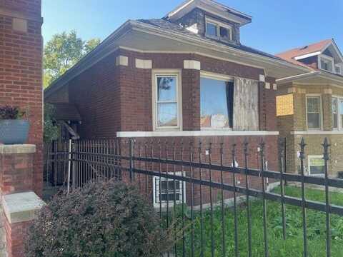 8838 S Wood Street, Chicago, IL 60620