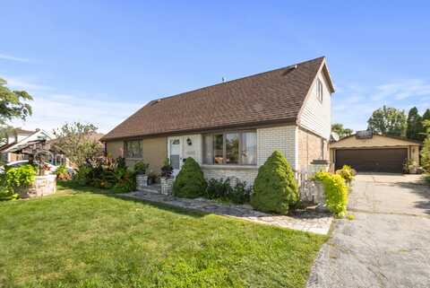 8907 Saratoga Drive, Bridgeview, IL 60455