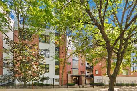 2337 W Wolfram Street, Chicago, IL 60618