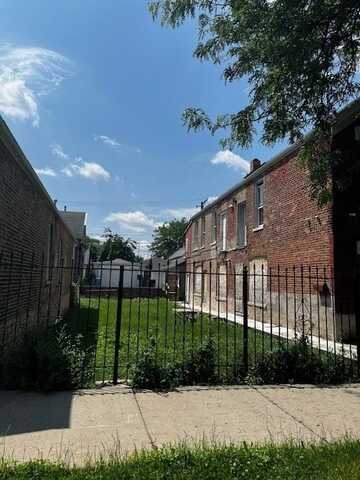 2909 W 25th Street, Chicago, IL 60623