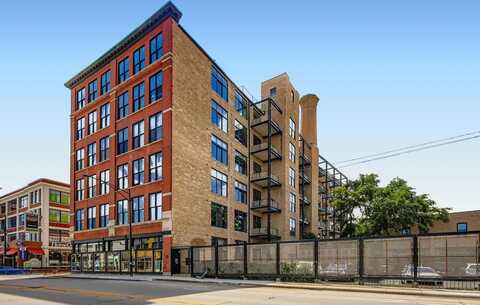 1872 N Clybourn Avenue, Chicago, IL 60614