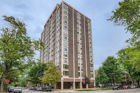 5401 S Hyde Park Boulevard, Chicago, IL 60615