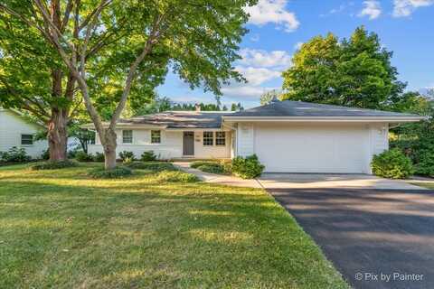 838 Harriet Lane, Barrington, IL 60010