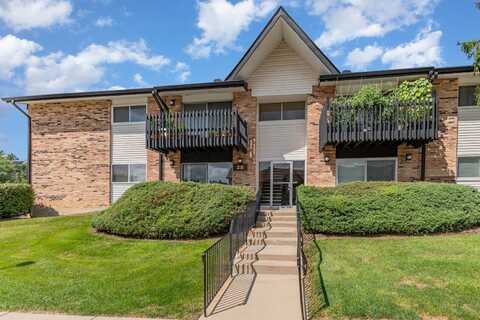 2b Kingery Quarter, Willowbrook, IL 60527