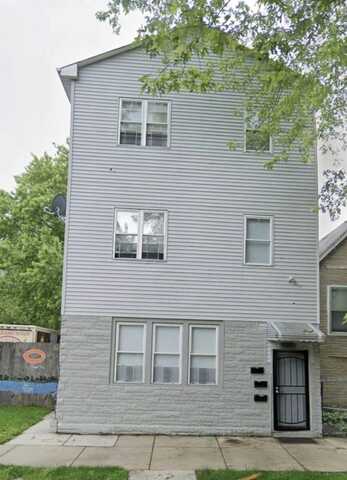 8134 S Muskegon Avenue, Chicago, IL 60617