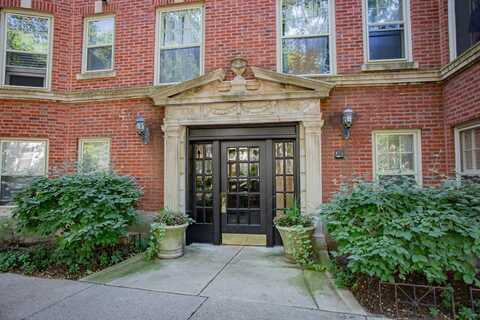 240 LEE Street, Evanston, IL 60202