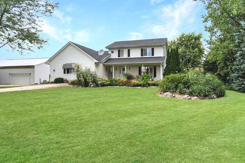 49w972 Peterson Road, Maple Park, IL 60151
