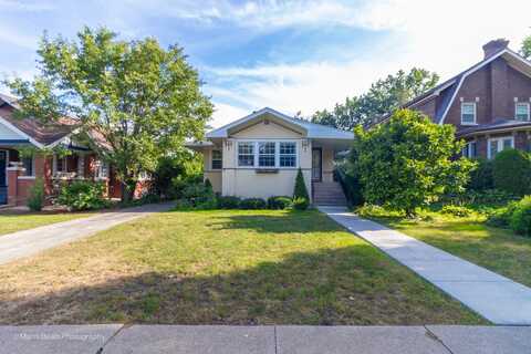 269 Shenstone Road, Riverside, IL 60546