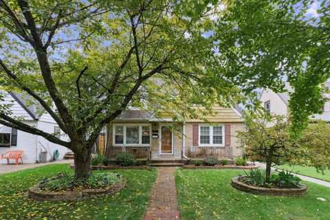 2321 Lee Street, Evanston, IL 60202