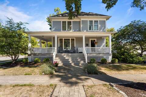 402 E Main Street, Monticello, IL 61856