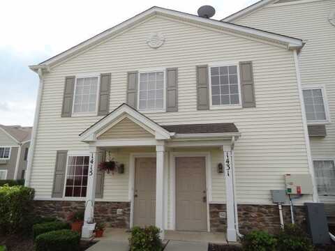 1431 Silverstone Drive, Carpentersville, IL 60110