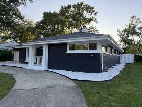620 Park Drive, Flossmoor, IL 60422